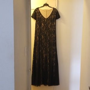 Boho lace special occasion maxi
